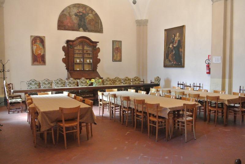 Monastero Ss. Annunziata Hotel Todi Exterior photo The refectory